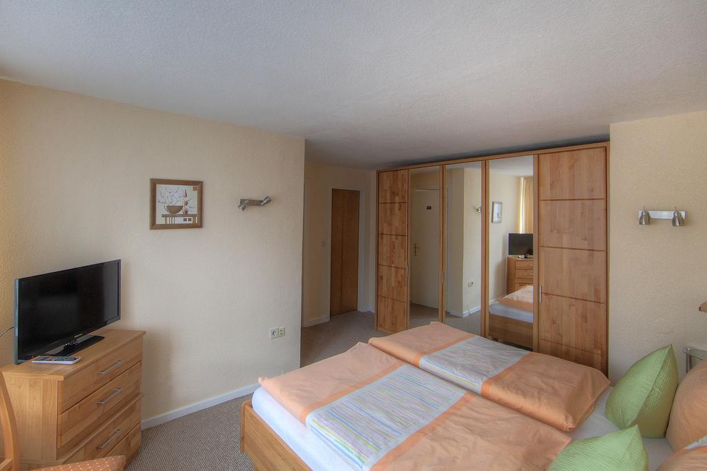 Aparthotel Klara Timmendorfer Strand Bagian luar foto