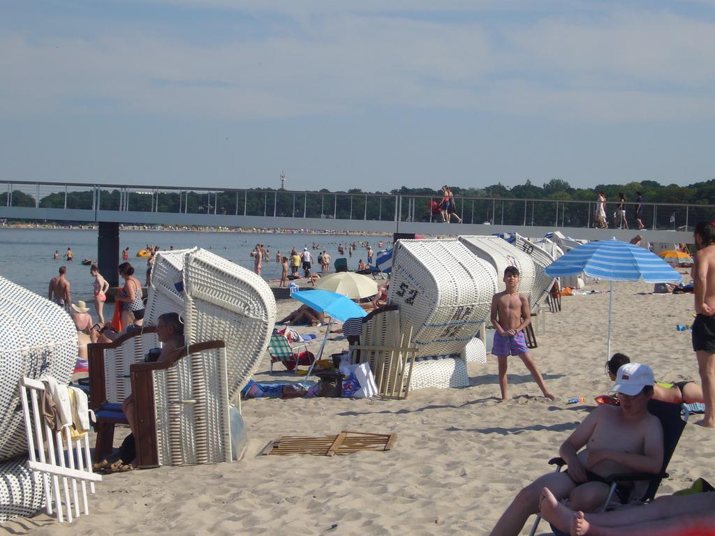 Aparthotel Klara Timmendorfer Strand Bagian luar foto